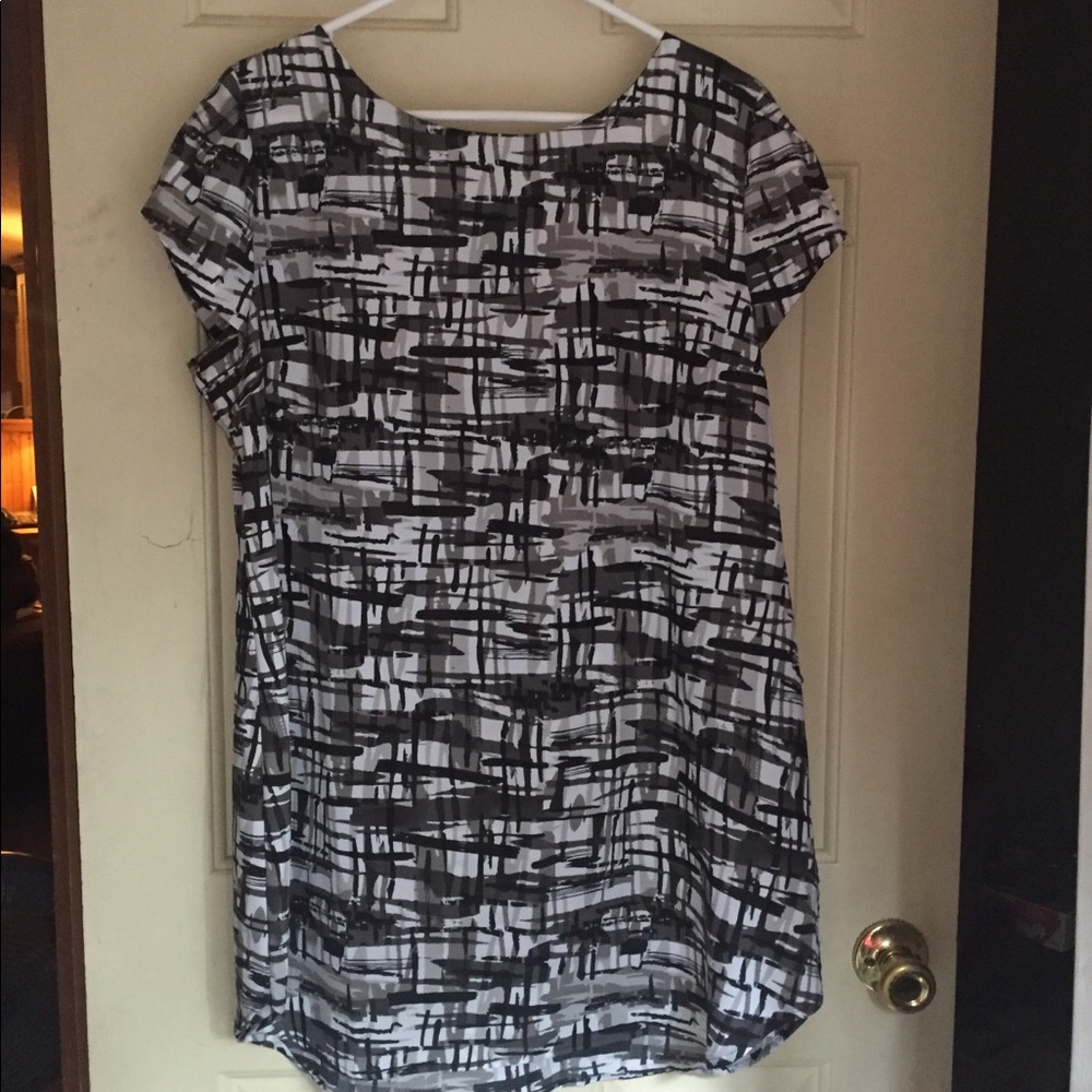 APT9 Dress